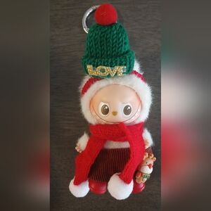 Mini labubu winter outfit (pin for love size) Christmas